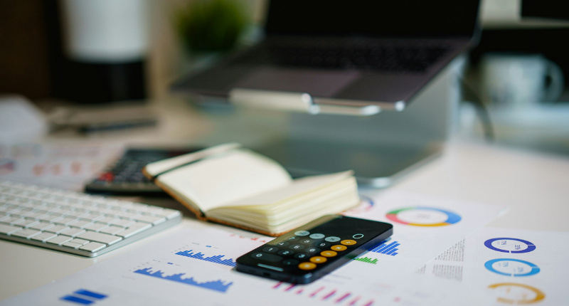 Calculating a personal finance subscription budget with a calculator
