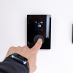 How to save money on power bill: thermostat and home energy savings